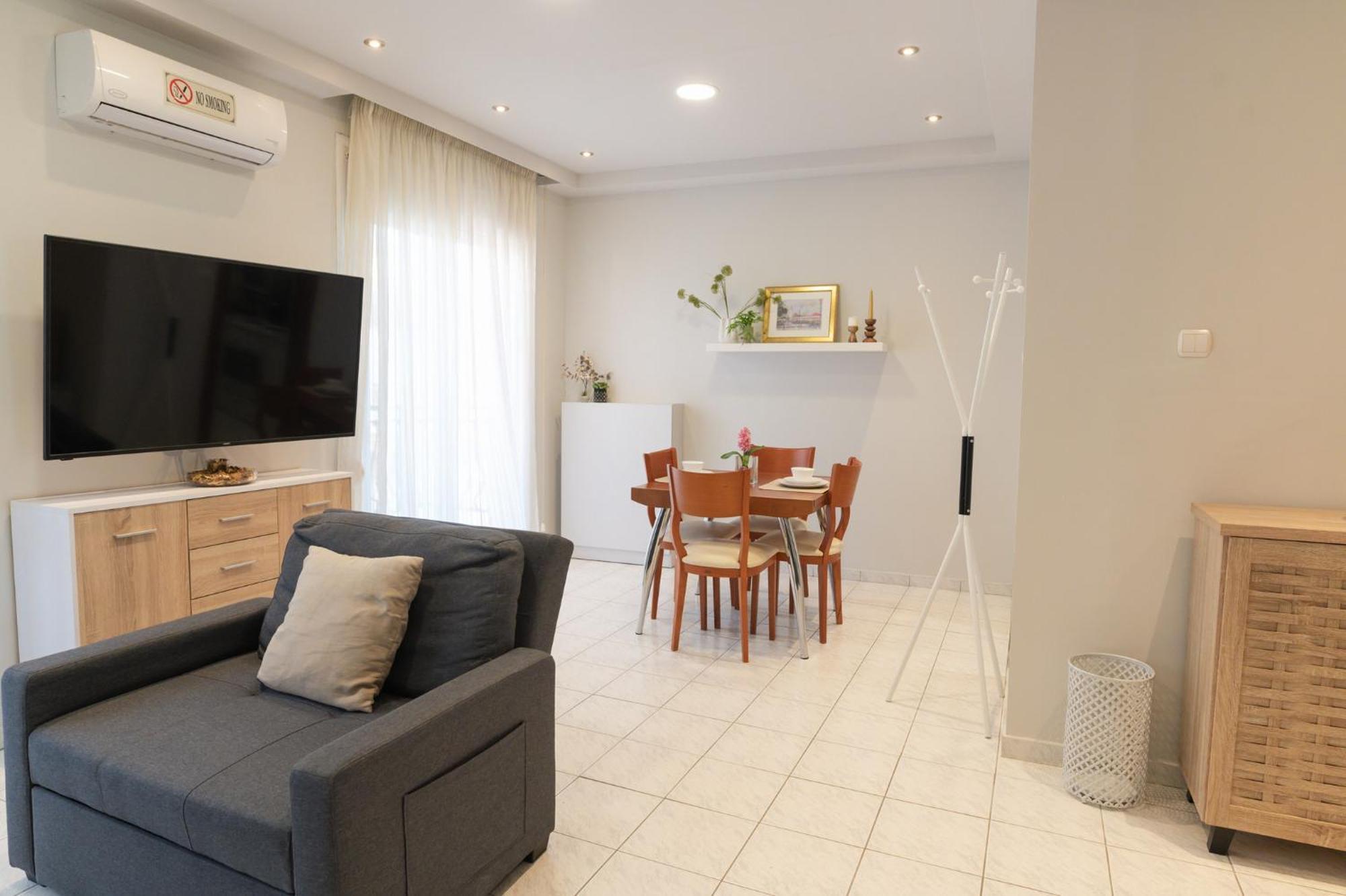 Magico Home City Heart Luxury Appartment アレクサンドルポリス エクステリア 写真